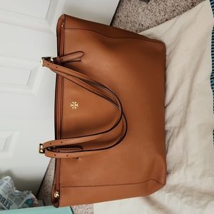 Tory Burch York Bag. 14.5"w x 11"h Tan